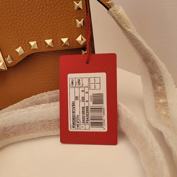 SOLD-💜Host Pick💜BWT Valentino Garavani ROCKSTUD GRAINY CALFSKIN CROSSBODY BAG - Picture 5 of 14